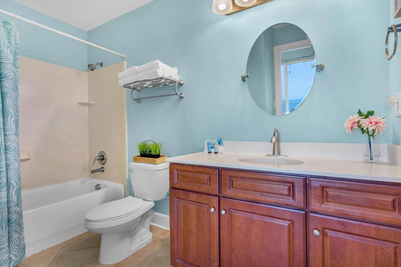 Ocean Penthouse #2302 Apartment *